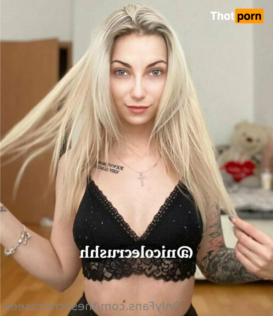 𝓡𝓸𝓼𝓮 14813511