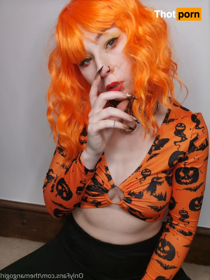 Little Hobbit in the wild 14750725