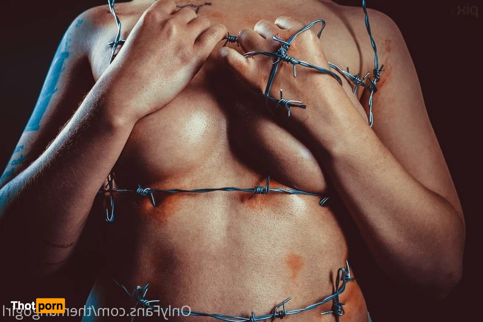 Little Hobbit in the wild 14751331