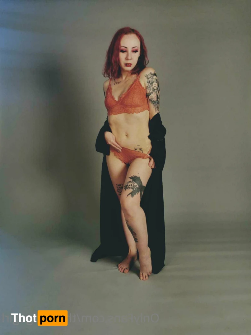 Little Hobbit in the wild 14751732