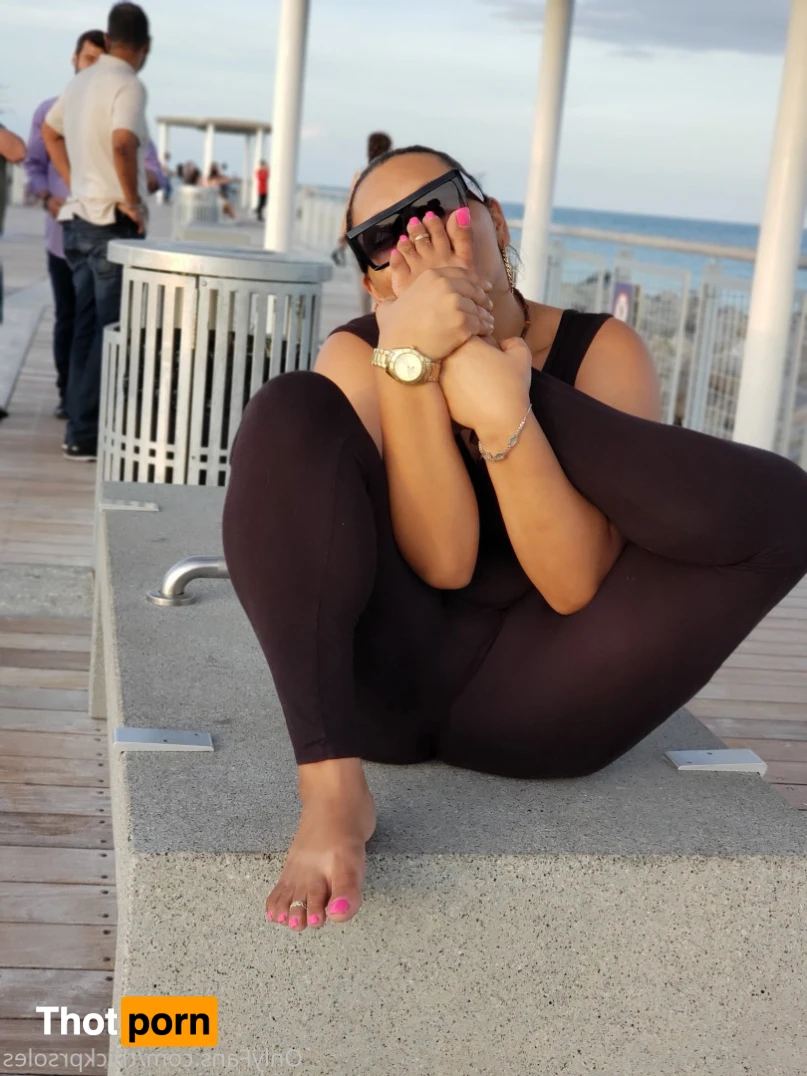 The ONE &amp; ONLY Thickpuertoricansoles 14699706