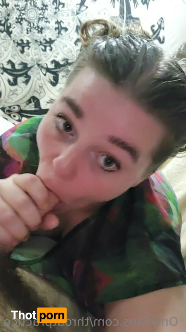 Throat Practice 10994057