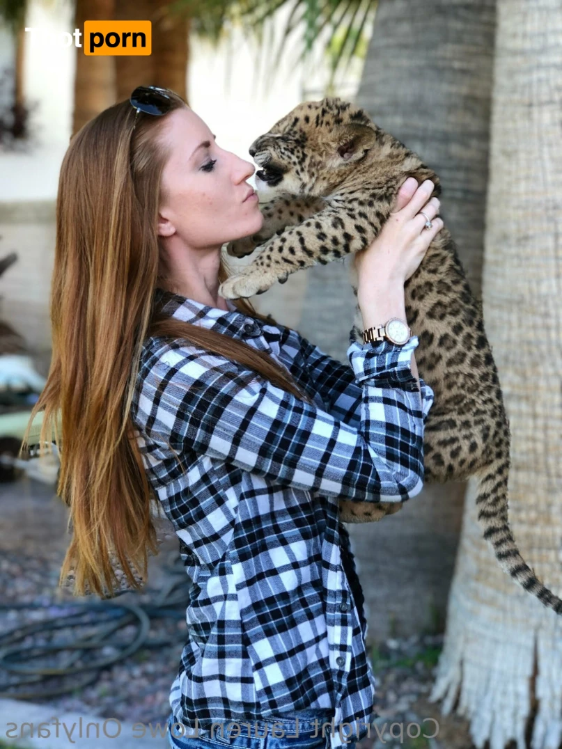 Lauren Lowe from Tiger King 14639310