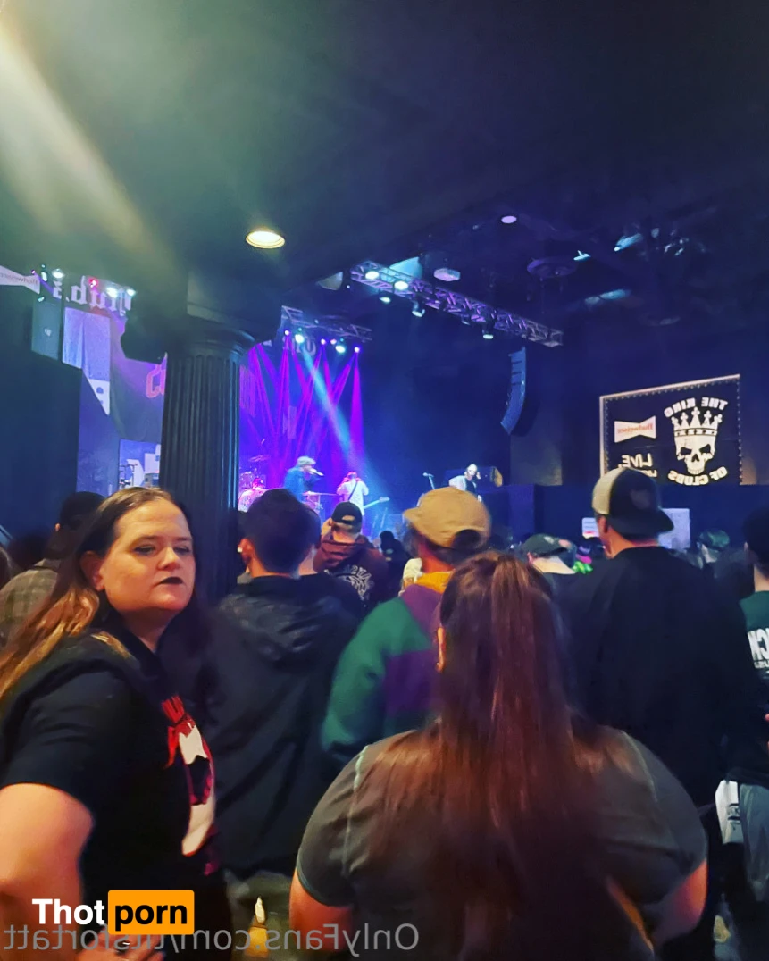 Tits for tat 14515415