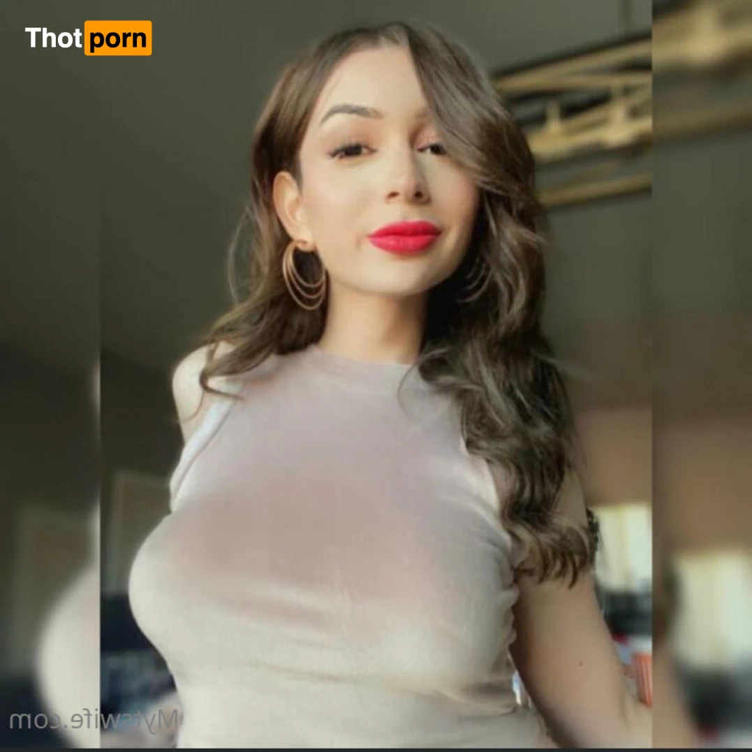 Hayley Hilton 🍭 Long Lolly 14204151