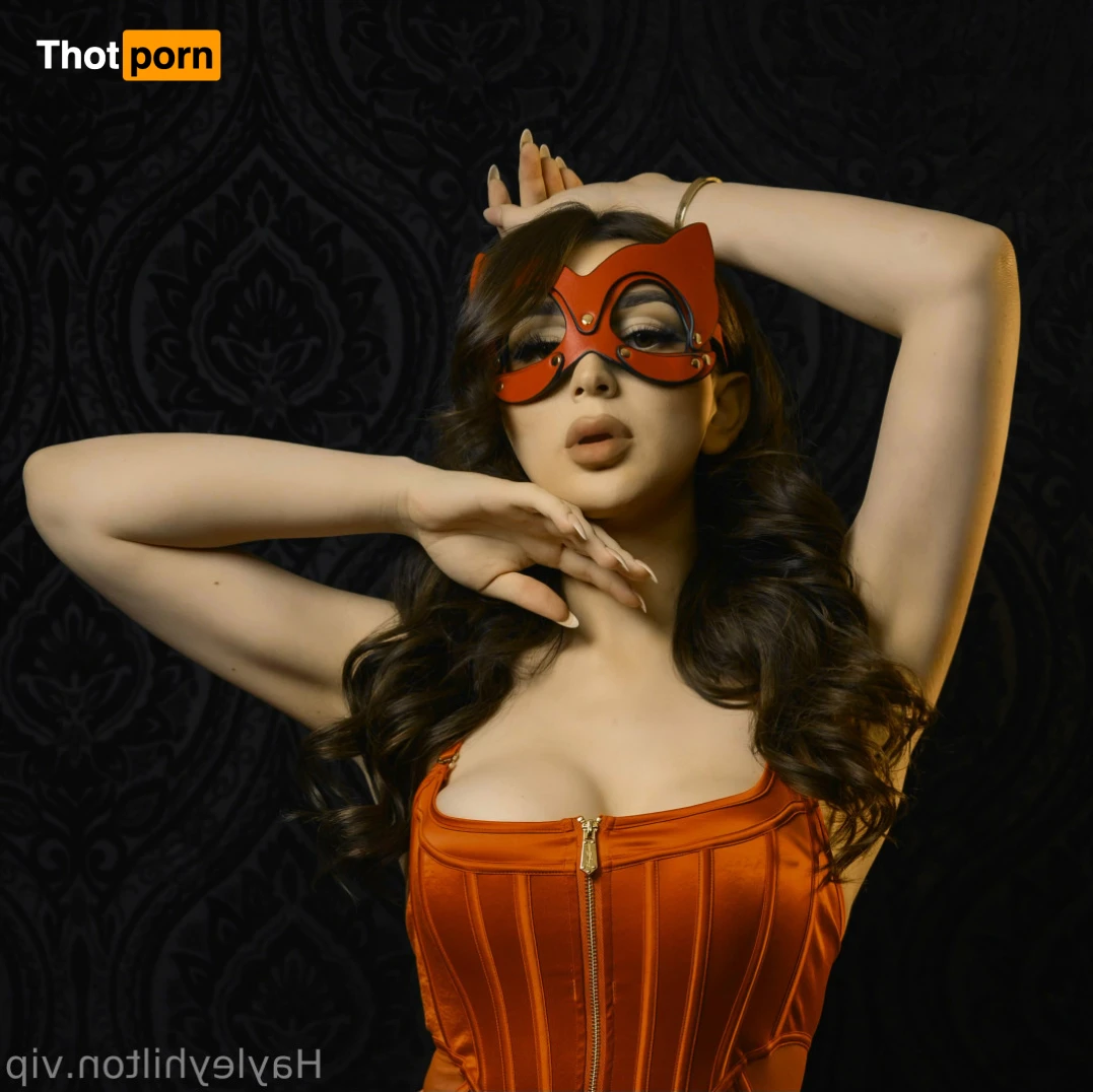 Hayley Hilton 🍭 Long Lolly 14204722