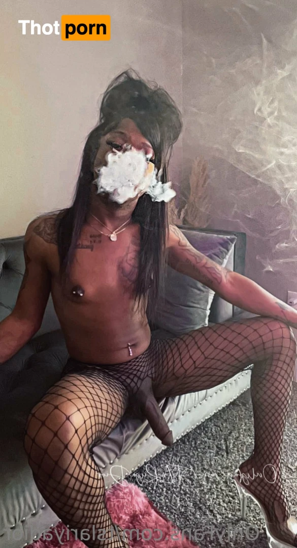 🅳🅸🅾🆁’🆂 🅳🆄🅽🅶🅴🅾🅽🆂 14200273