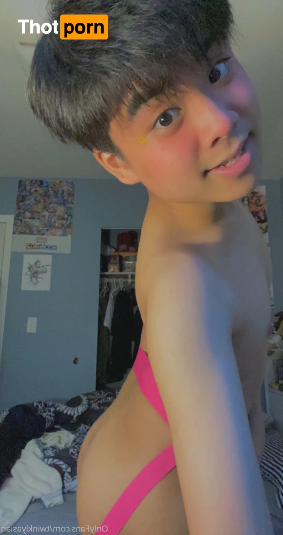 ✨TwinklyAsian✨ 14150737