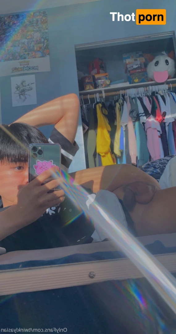 ✨TwinklyAsian✨ 14150833