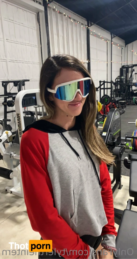 Tyler The Intern 14130518