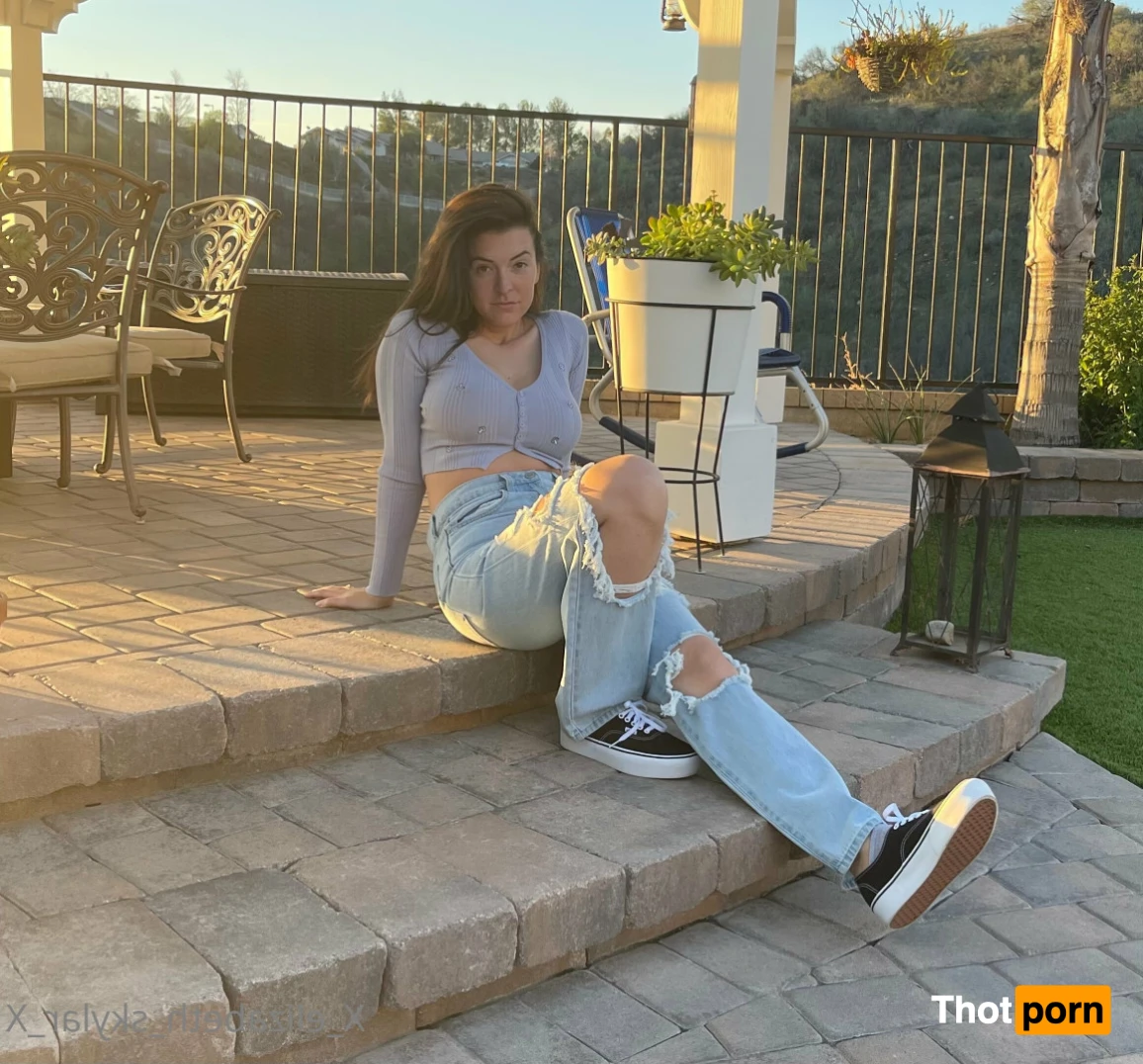 Elizabeth Skylar 14124330