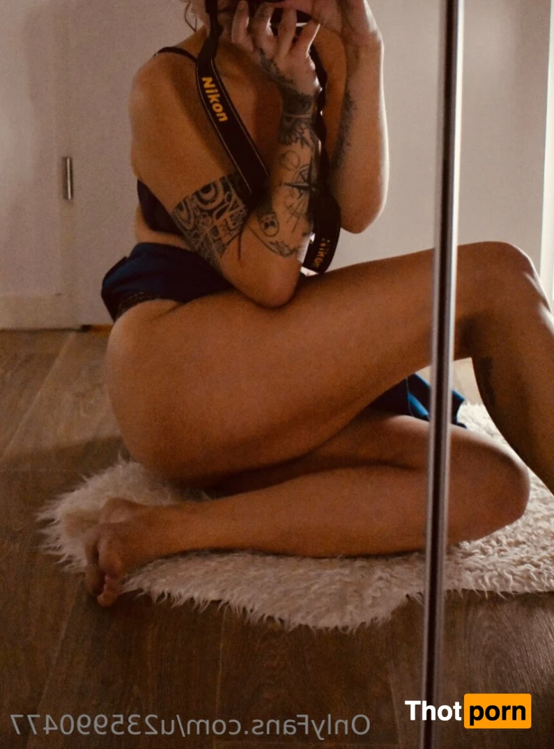 Madame G ❤️🇫🇷 14082513