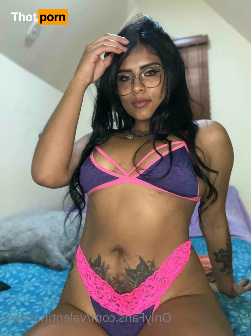 🧡 Sexy step-mom 😜😏 13663010