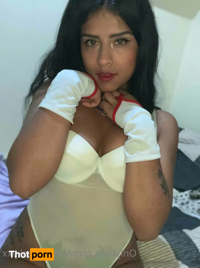 🧡 Sexy step-mom 😜😏 13663332