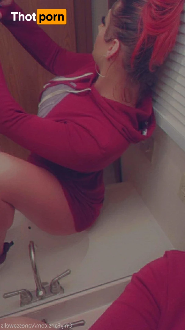 Vanessa Wells 13617570