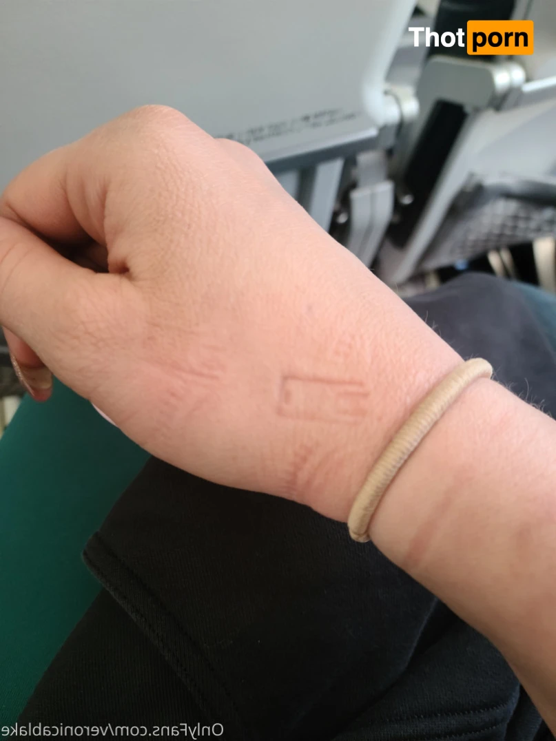 Veronica Blake 13565886