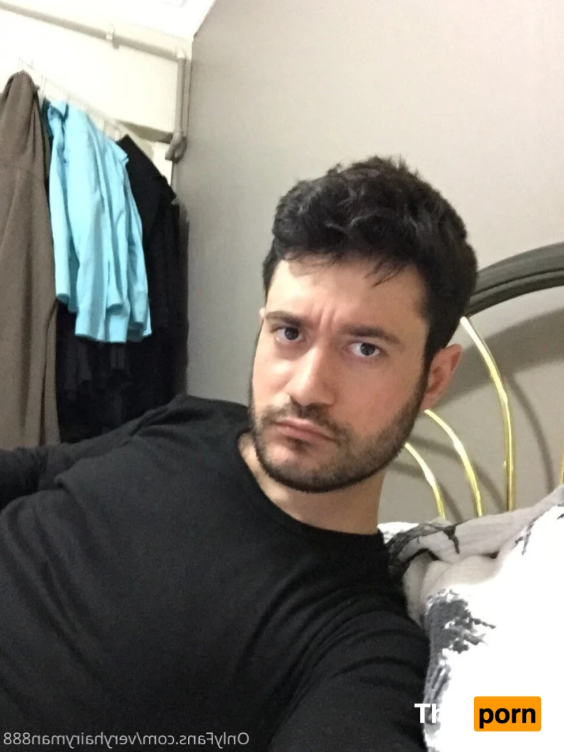 VeryHairyMan88 11149694