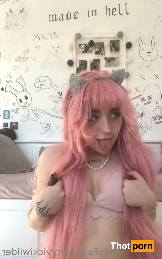 Vicki Wilder 13484103