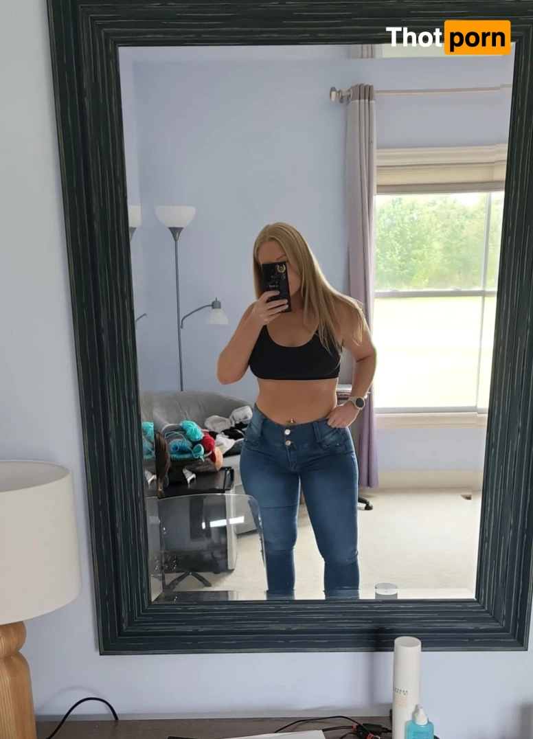 Vicktoria Tacos - Fart Fetish Only Fans 13481653