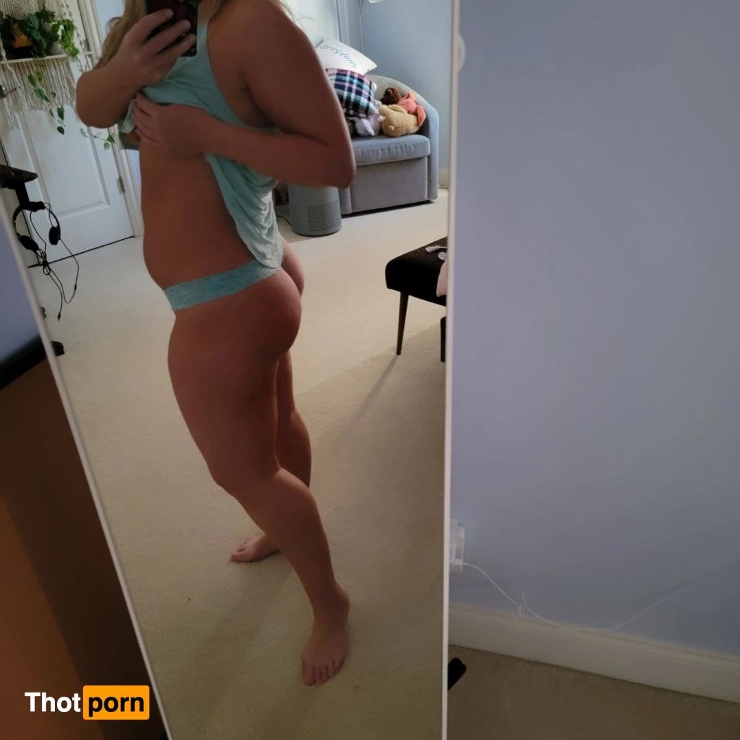 Vicktoria Tacos - Fart Fetish Only Fans 13481981