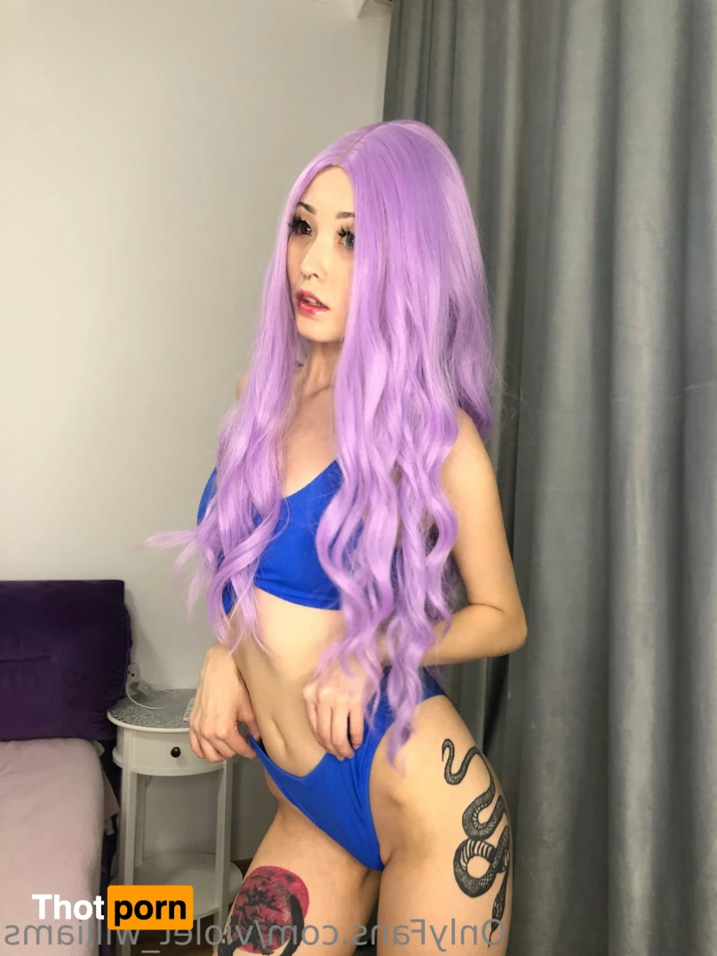 😜 Mia Kvan 😜 13470270