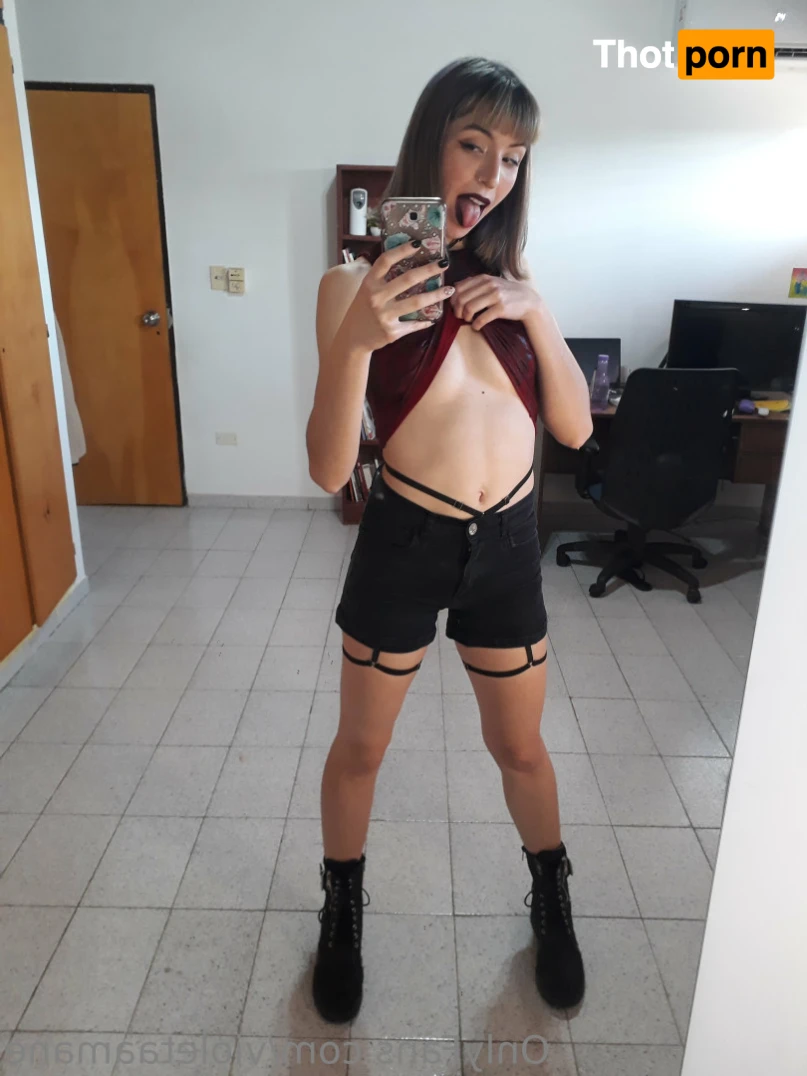 Violeta Amane🔥Top 4% 11345148