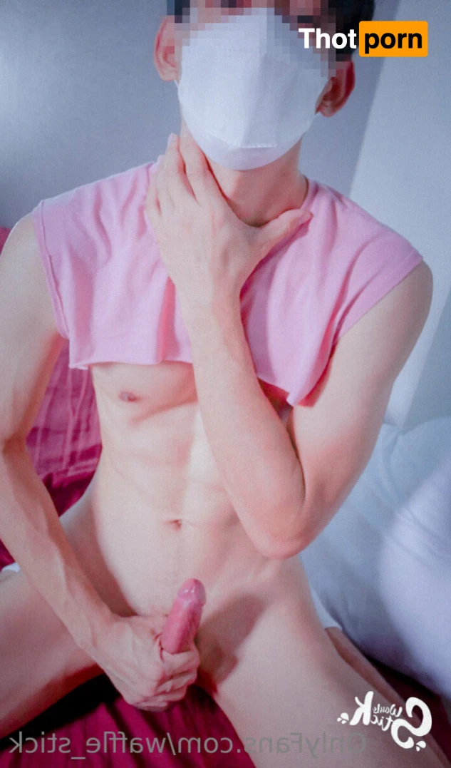 WAffLeSticK 13089605