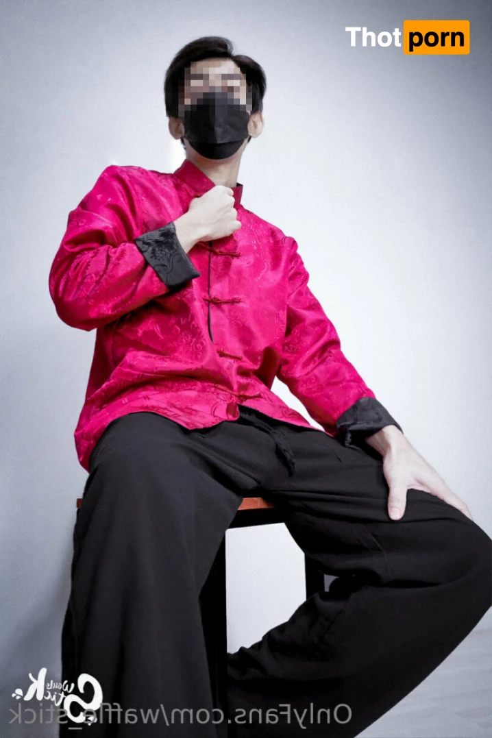 WAffLeSticK 13089706