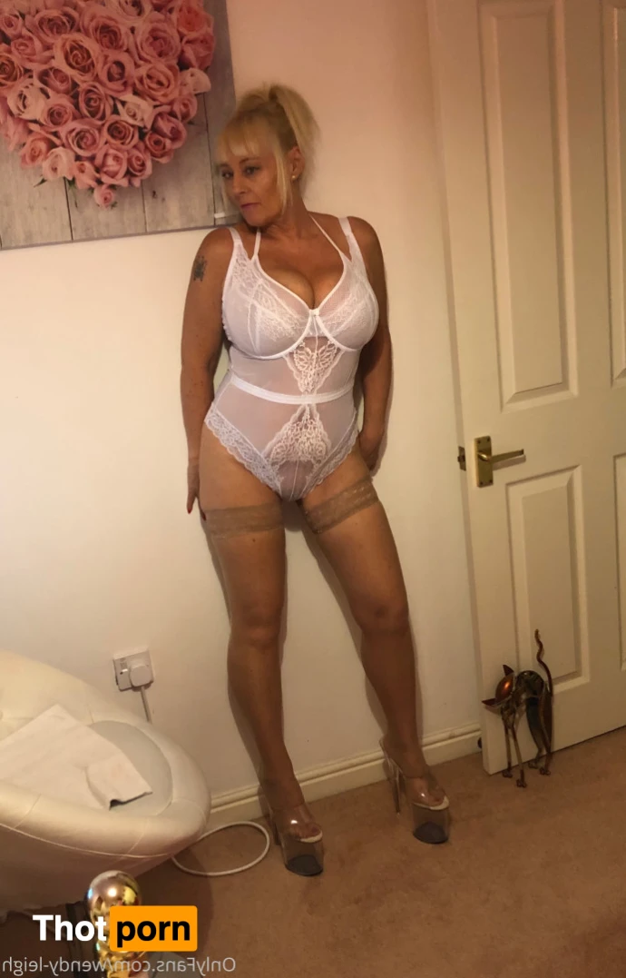 Your stepmom 11311609