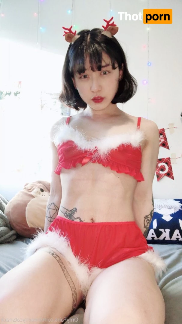 Peachy 🍑🐱🧁 960758