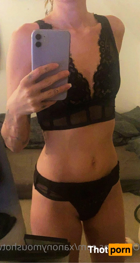 Xanonymoushotwife 12662265