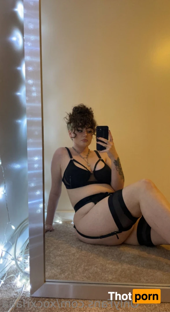 cxrlaa😈🖤 12368870