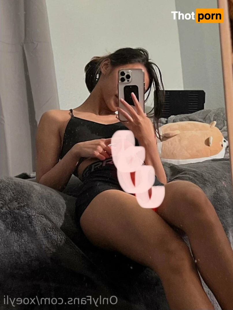 Xoey Li 🖤 12362211