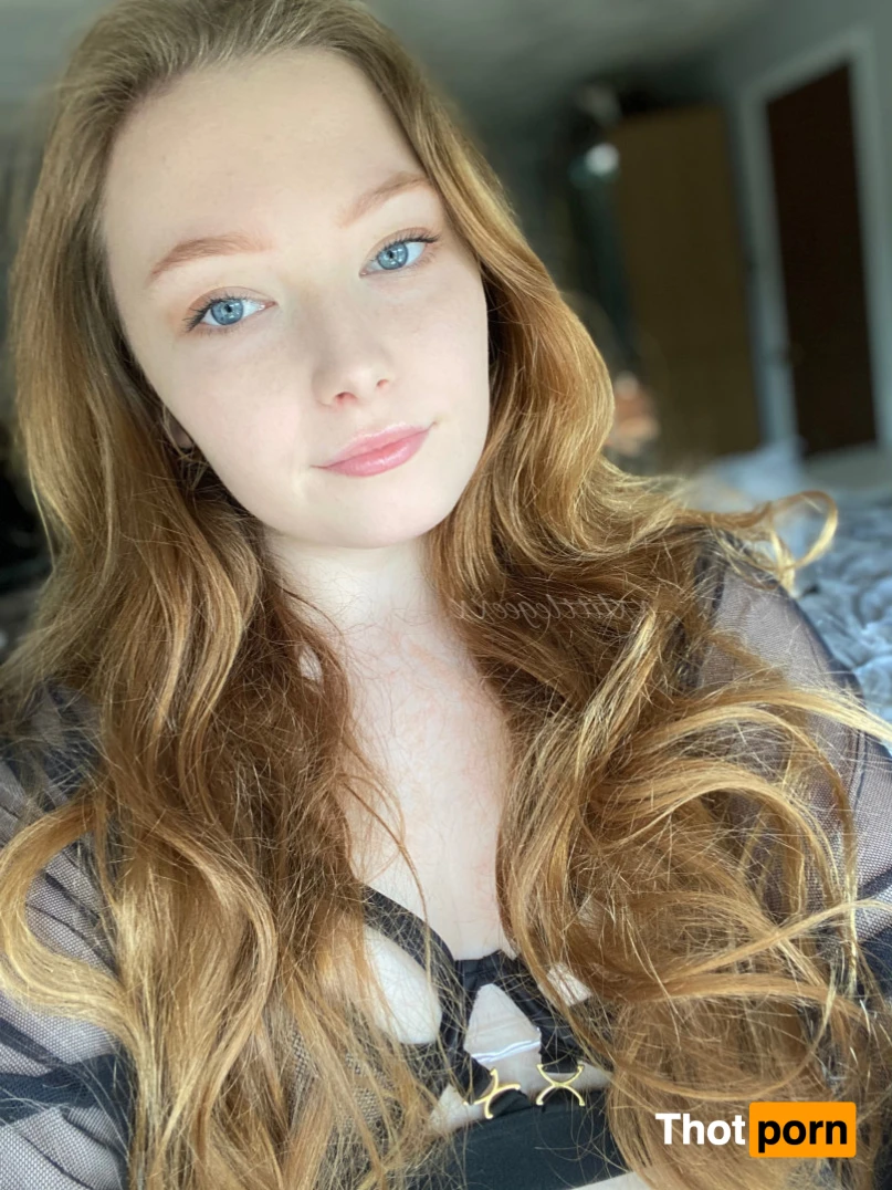 Georgia Stone 💞 Birthday Month 🥳 11291032