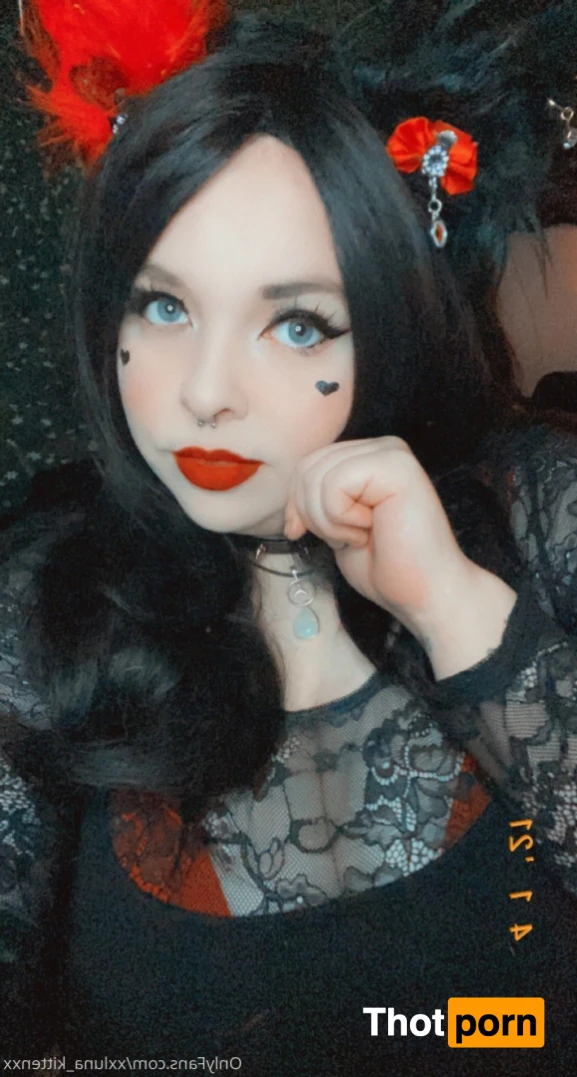 Leila Kitten 12197174