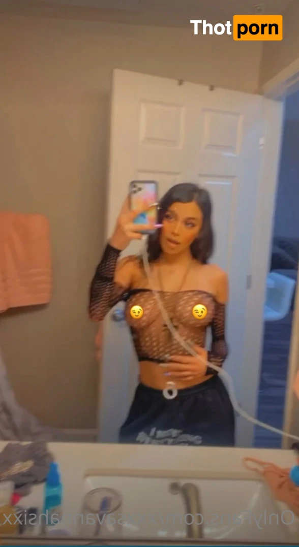 Savannah Sixx 12162831