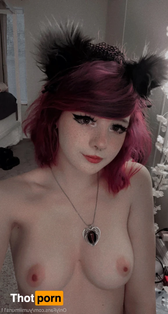 Yumi 12140632
