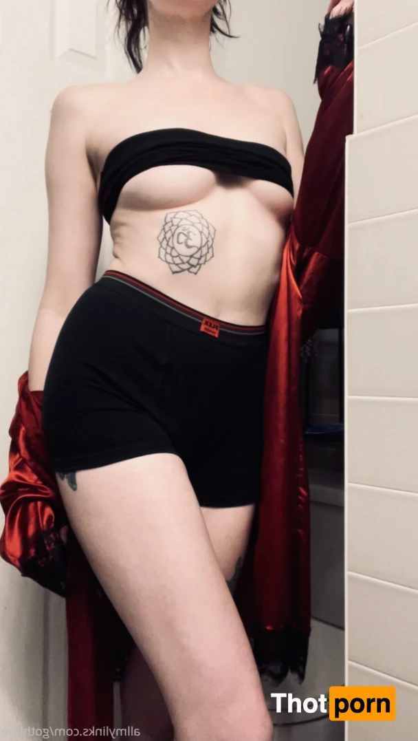 yubaba yaga 11860953