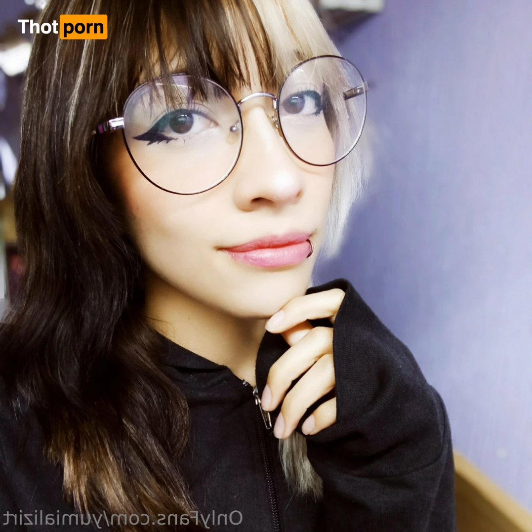 Yumi Alizirt 11797725