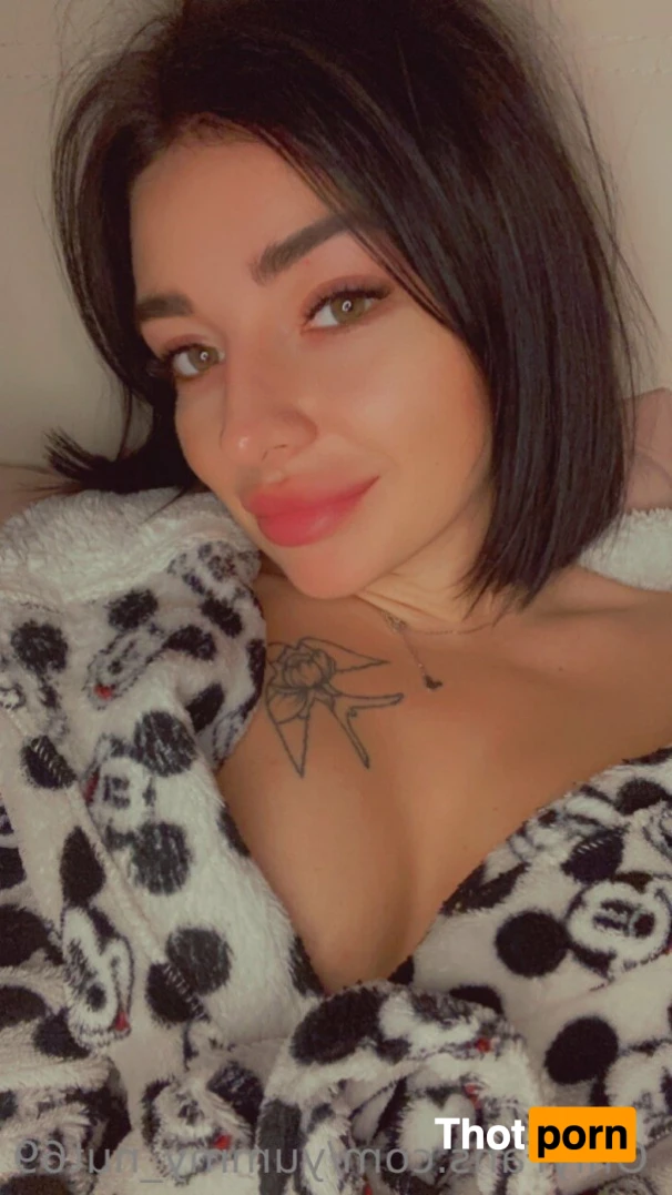 Yummy Nut🌰 11797087