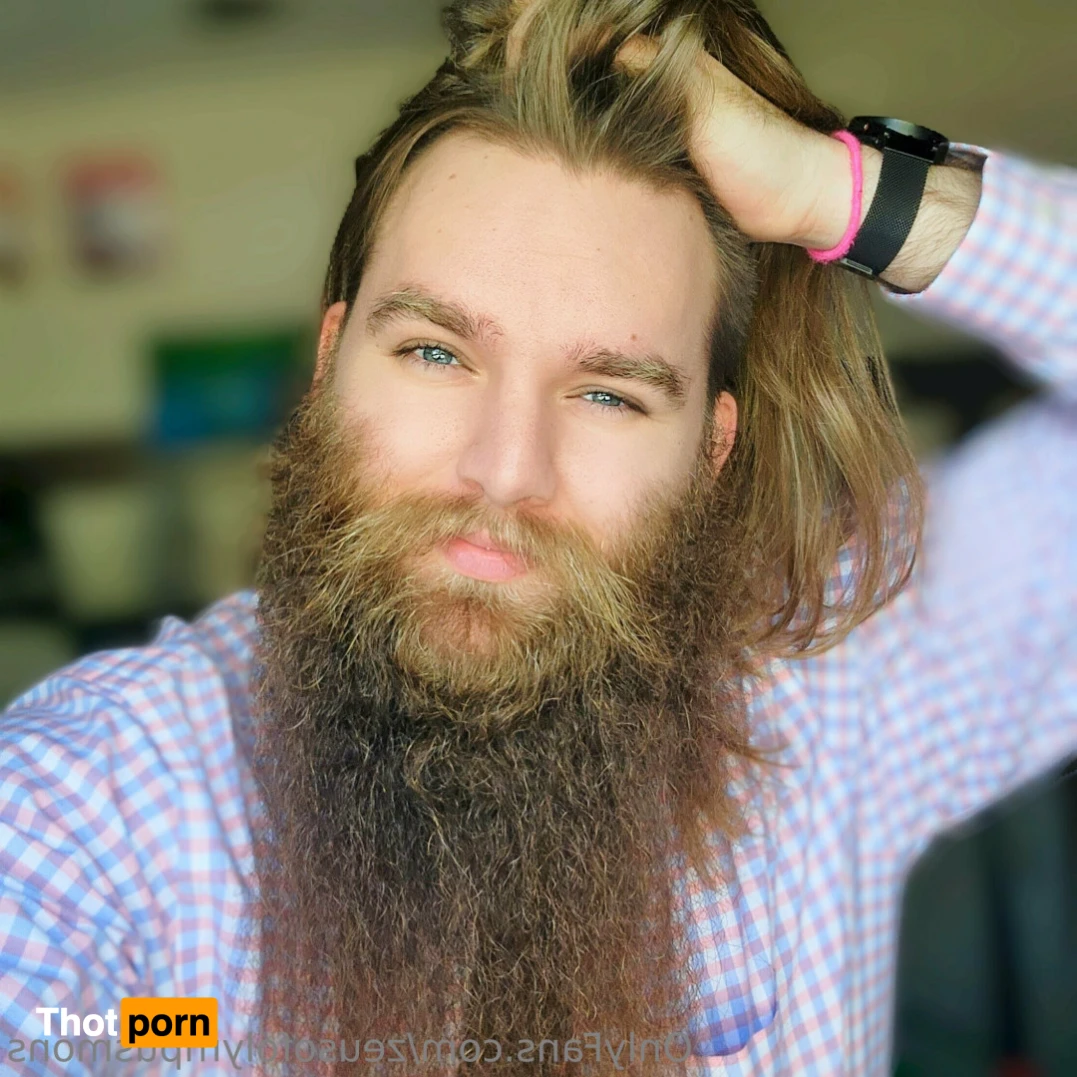 Zeus Of Olympus Mons 10992320