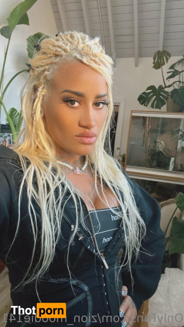 ZION MOODIE FREE 11527501