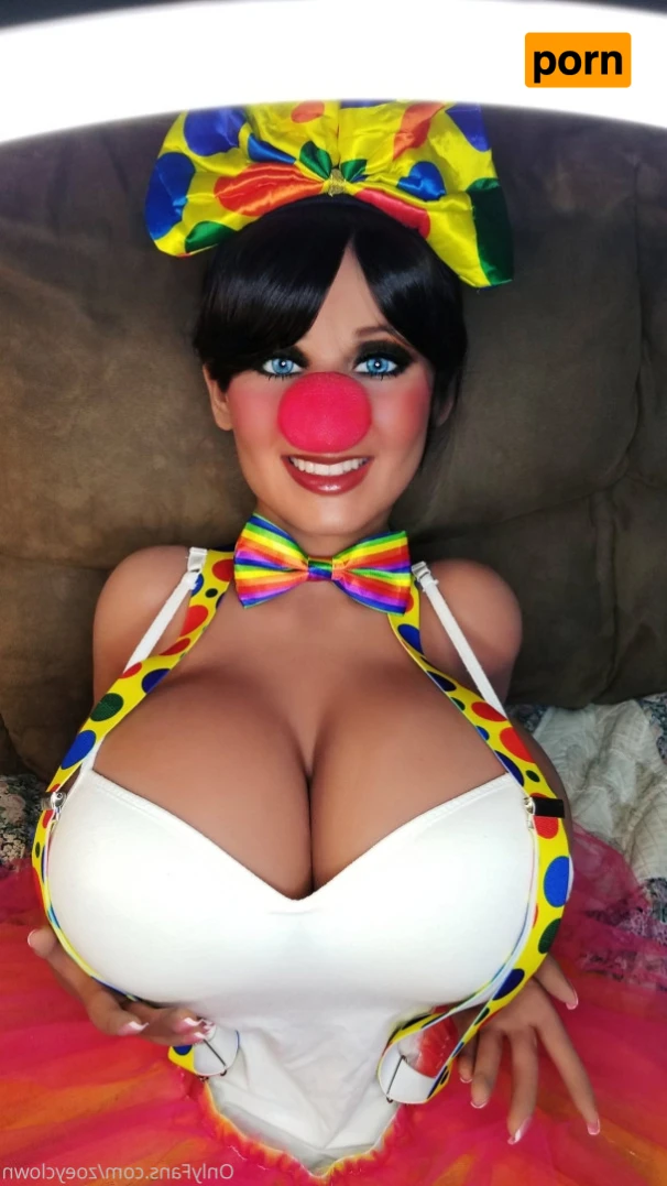 Zoey Clown 11472763