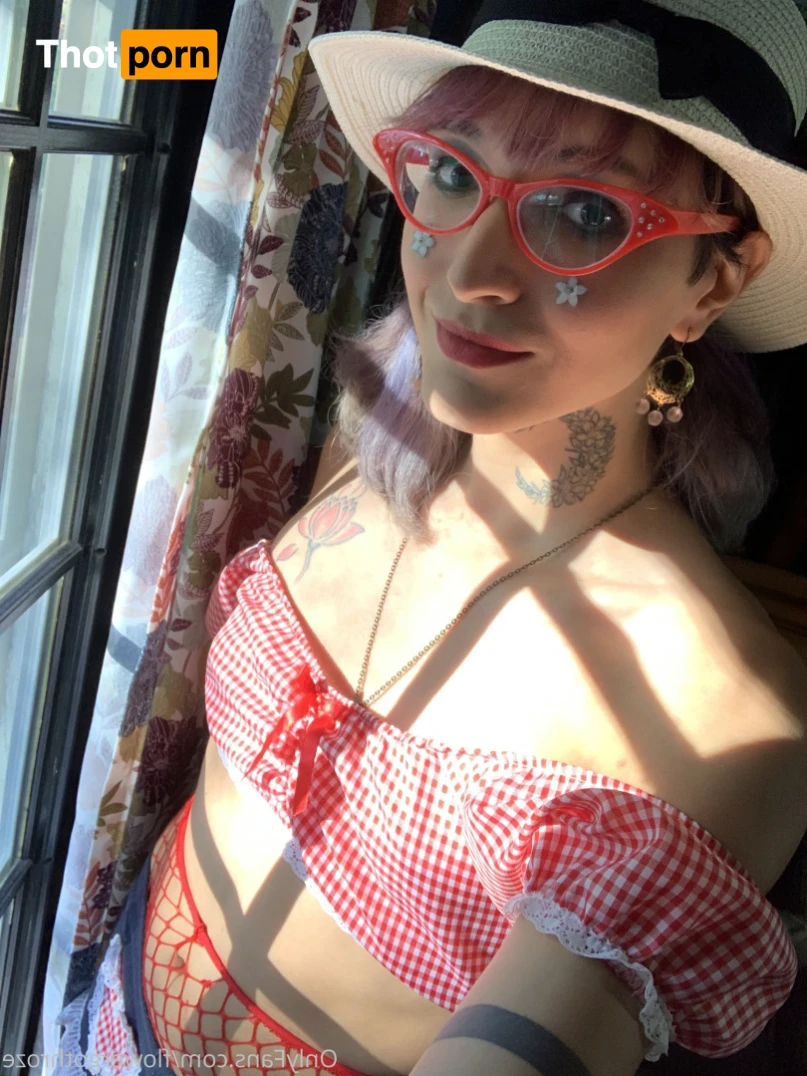 flowergothroze 13272870