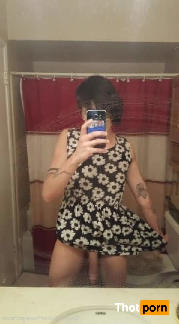 flowergothroze 13274464