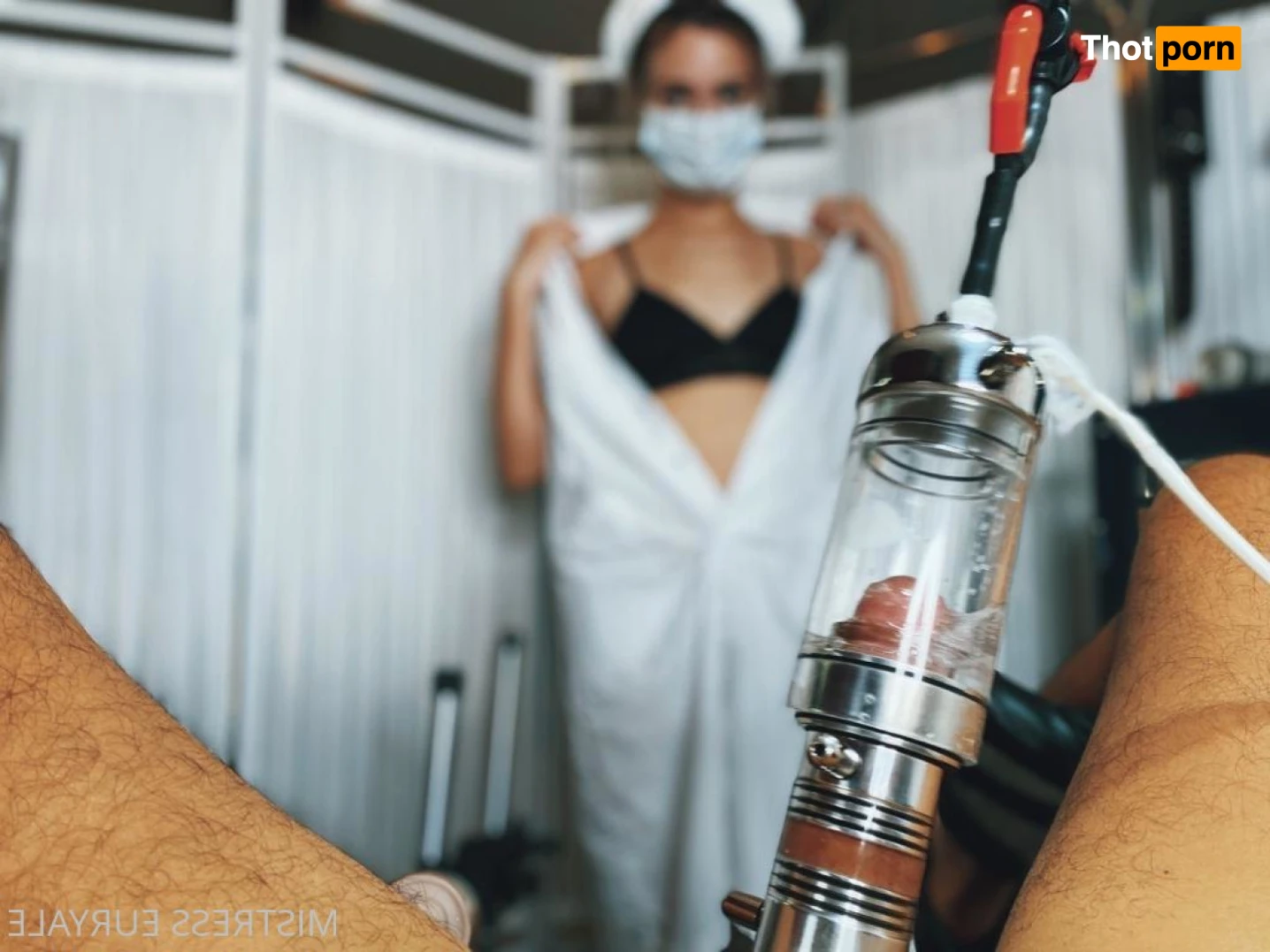 Mistress Elis Euryale 14504669