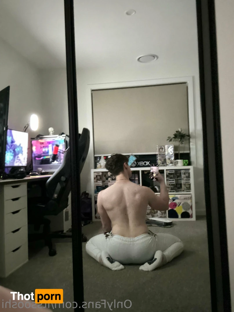 Hunter Woods FREE 13063967