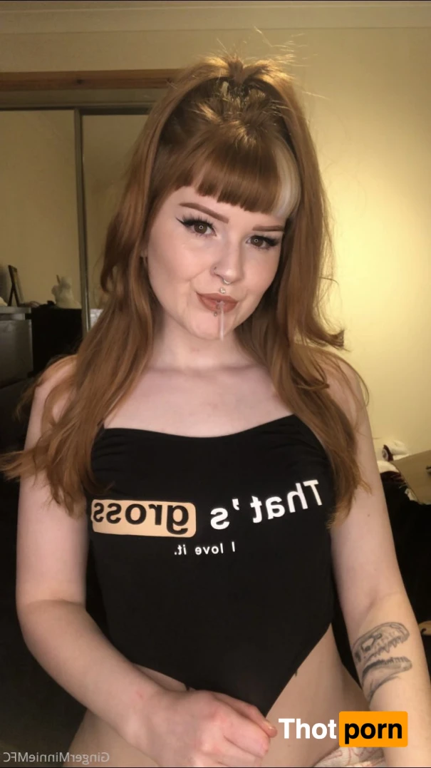 Petite Scottish Redhead 🤤 16351512