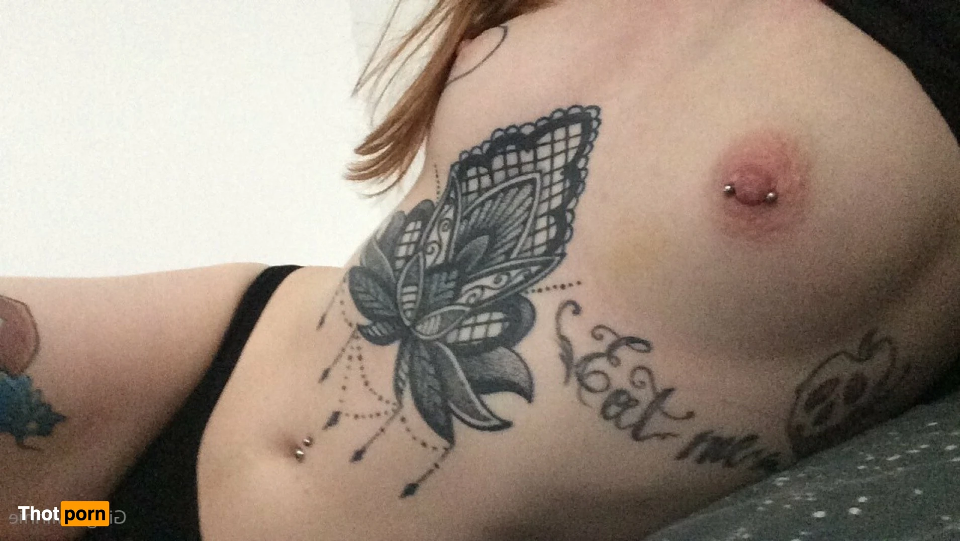 Petite Scottish Redhead 🤤 16357896