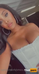 1713568